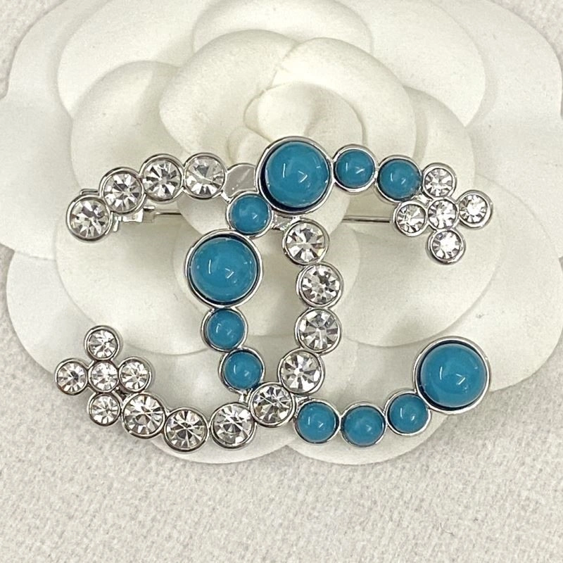 Chic Chanel Brooches 225564