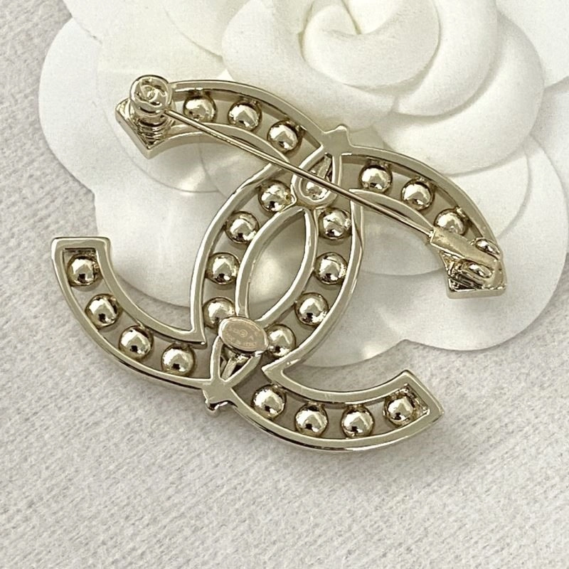Chanel Brooches BestValue 225561