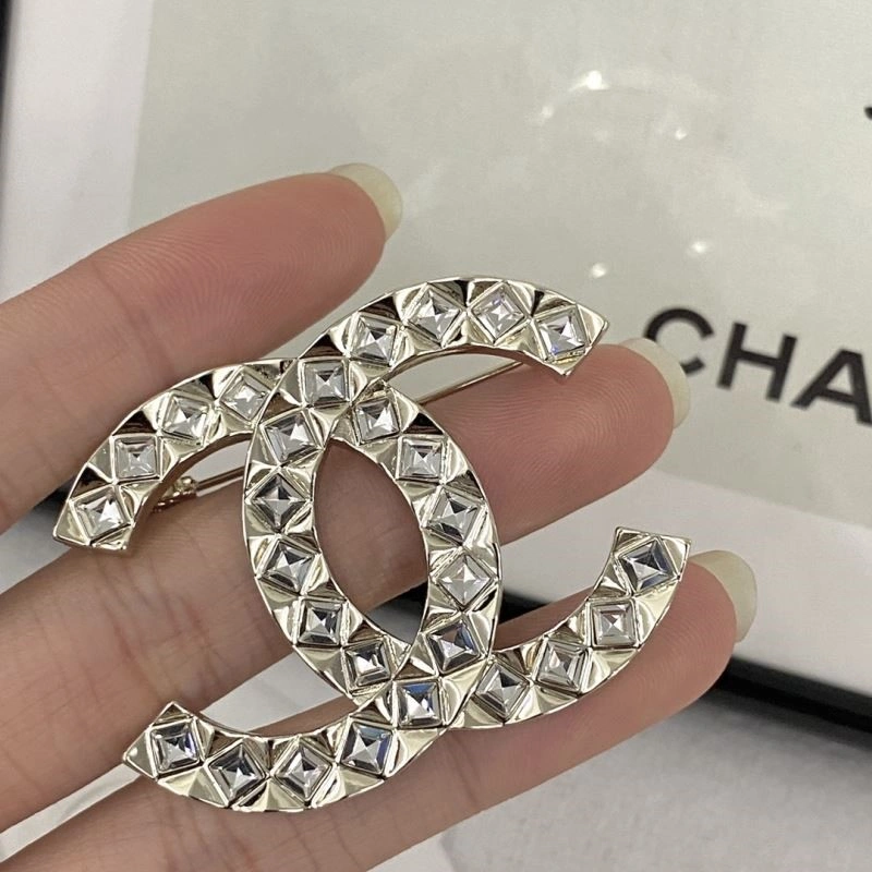 EasyMatch Chanel Brooches 225547
