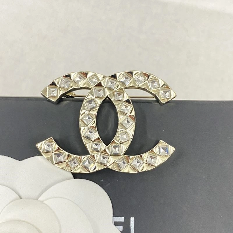 EasyMatch Chanel Brooches 225547
