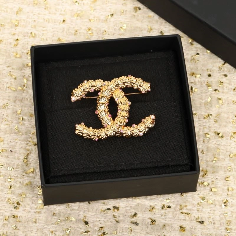 Practical Chanel Brooches 225548