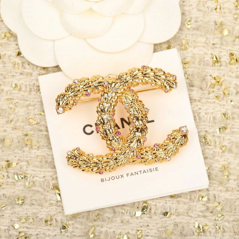 Practical Chanel Brooches 225548