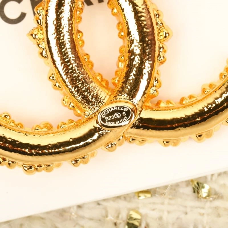 Practical Chanel Brooches 225548