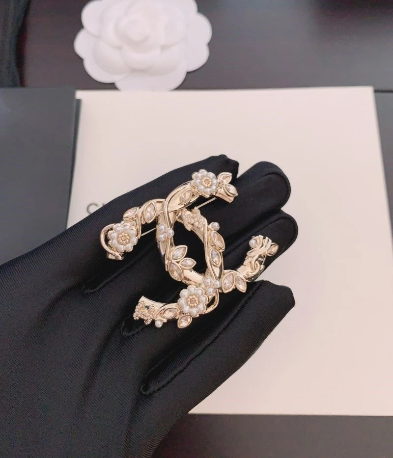 SmartChoice Chanel Brooches 225586