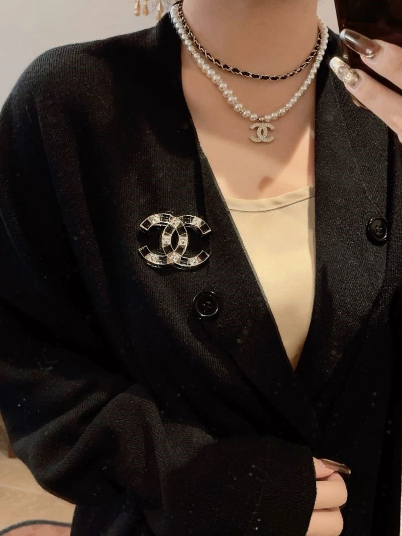 Chanel Brooches Youthful 225553