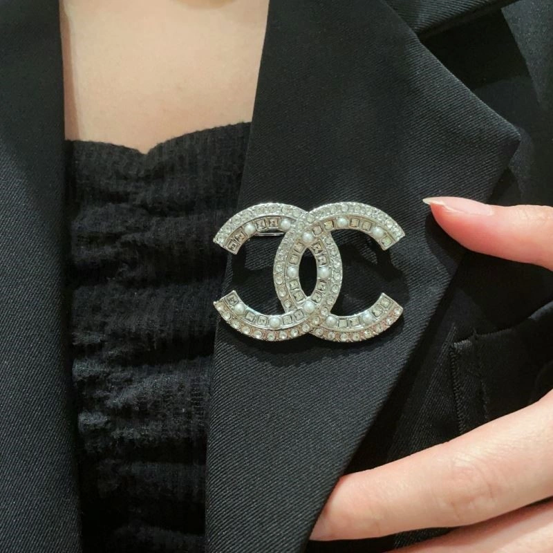 QuickDry Chanel Brooches 225520