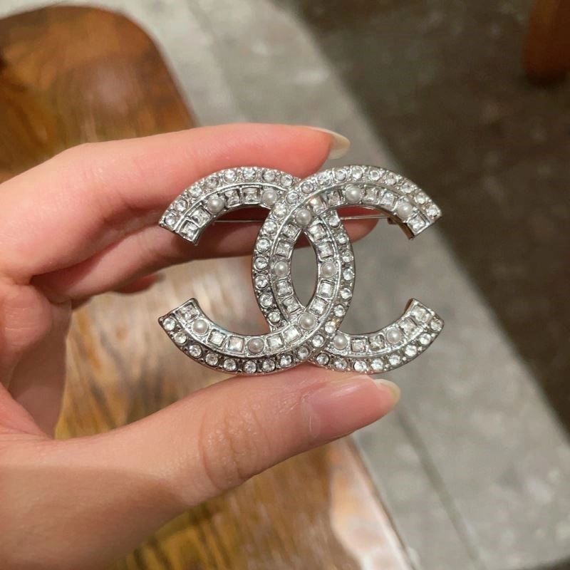 QuickDry Chanel Brooches 225520