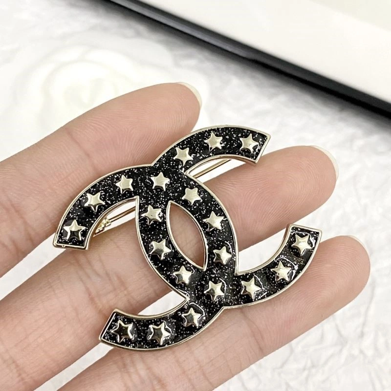 Chanel Brooches Stylish 225532