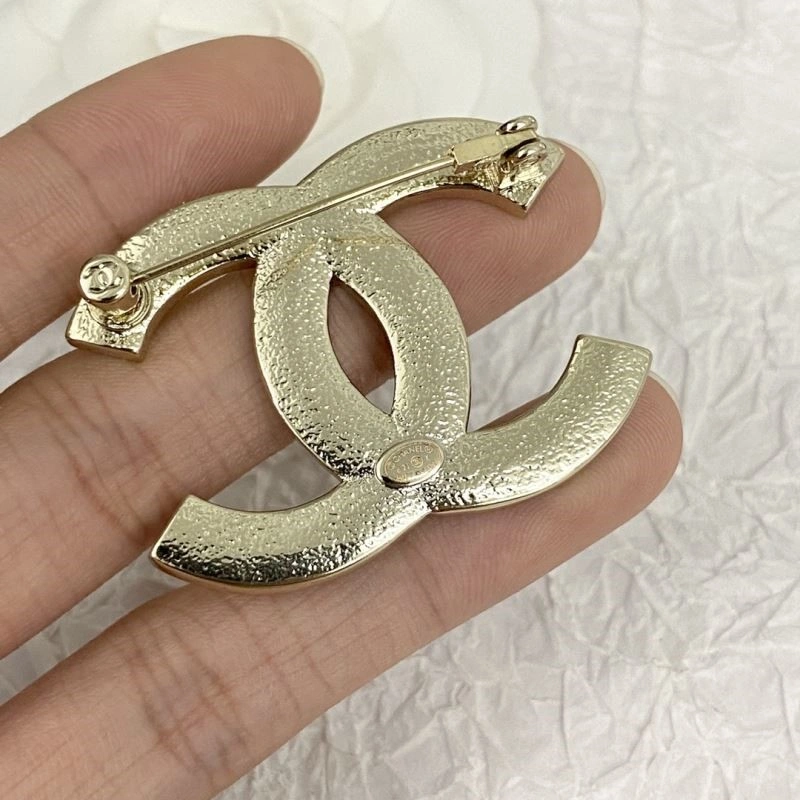 Chanel Brooches Stylish 225532