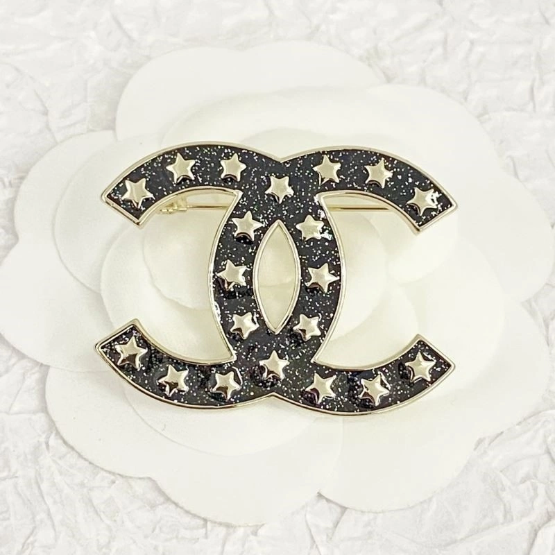 Chanel Brooches Stylish 225532
