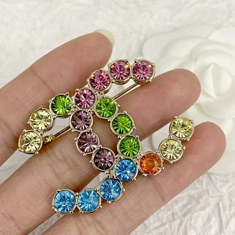 Versatile Chanel Brooches 225546