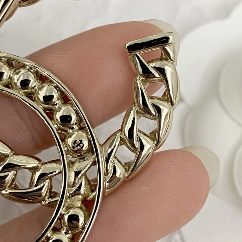 Chanel Brooches ModernLook 225501