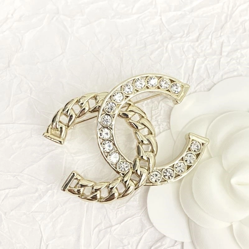 Chanel Brooches ModernLook 225501