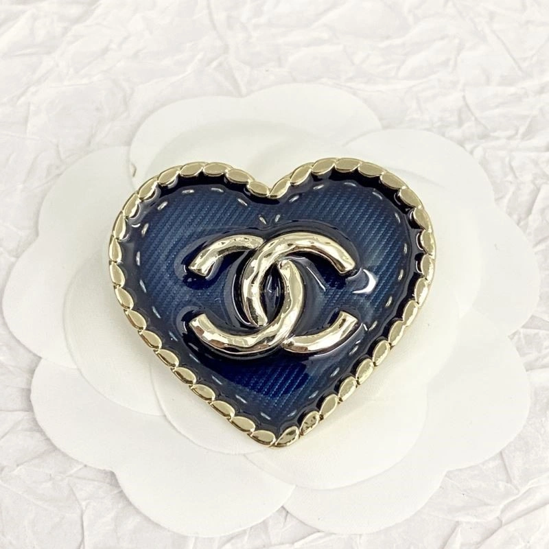 GoAnywhere Chanel Brooches 225495