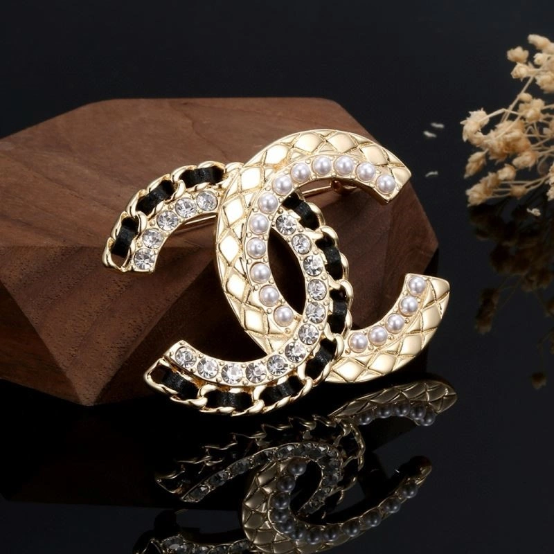 Upgraded Chanel Brooches 225488