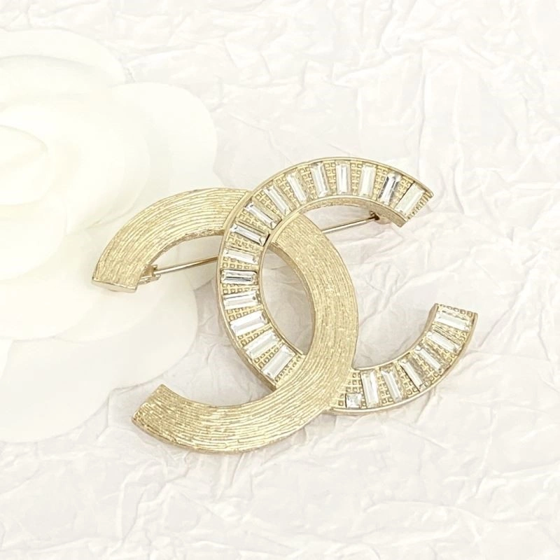 Chanel Brooches SmoothTexture 225479