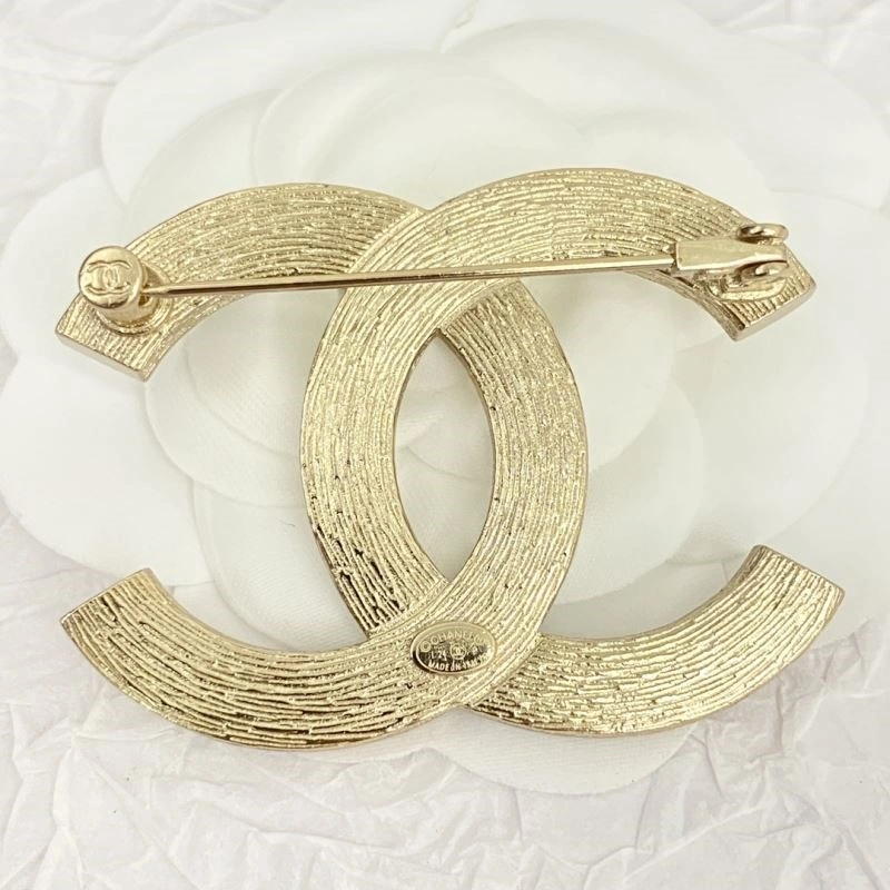 Chanel Brooches SmoothTexture 225479