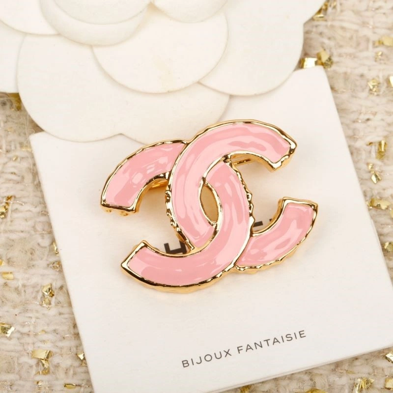 EyeCatching Chanel Brooches 225550