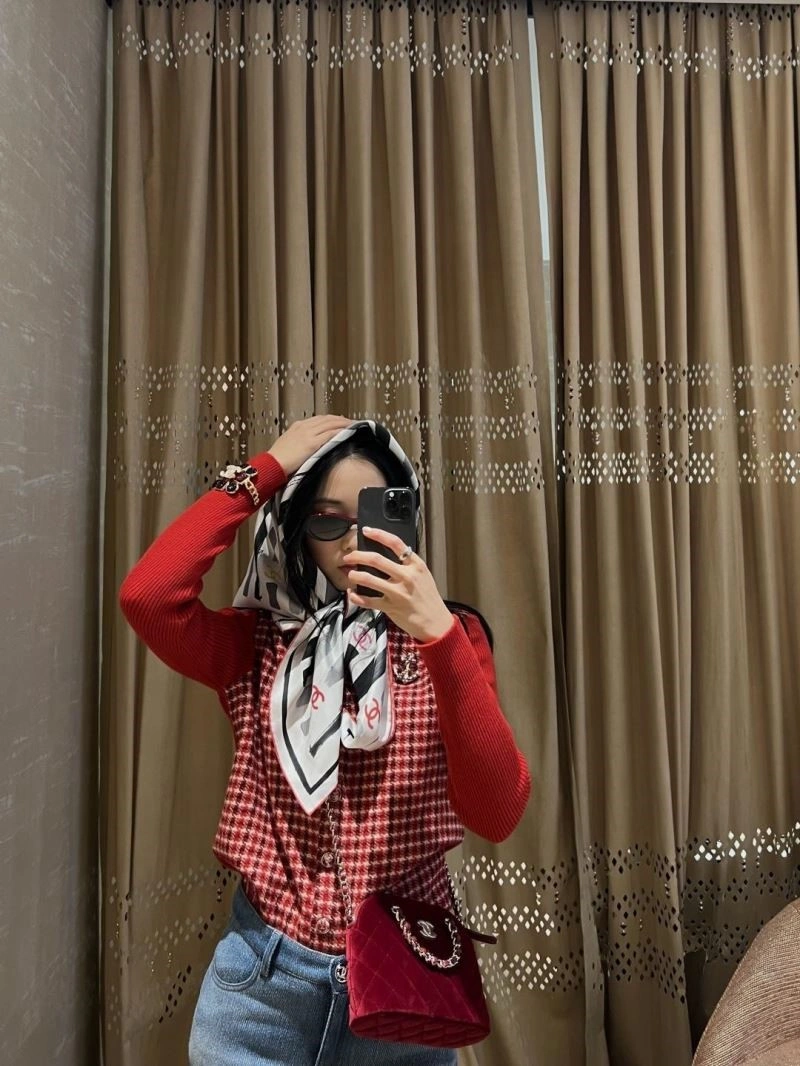 ZeroBulk Chanel Brooches 225476