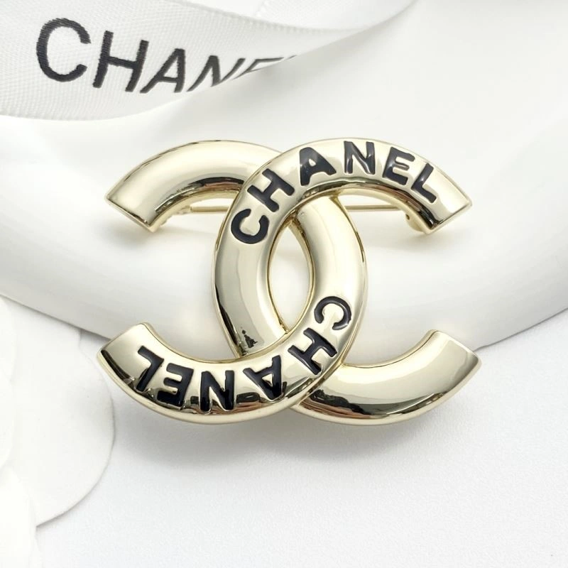 Chanel Brooches Unisex 225447