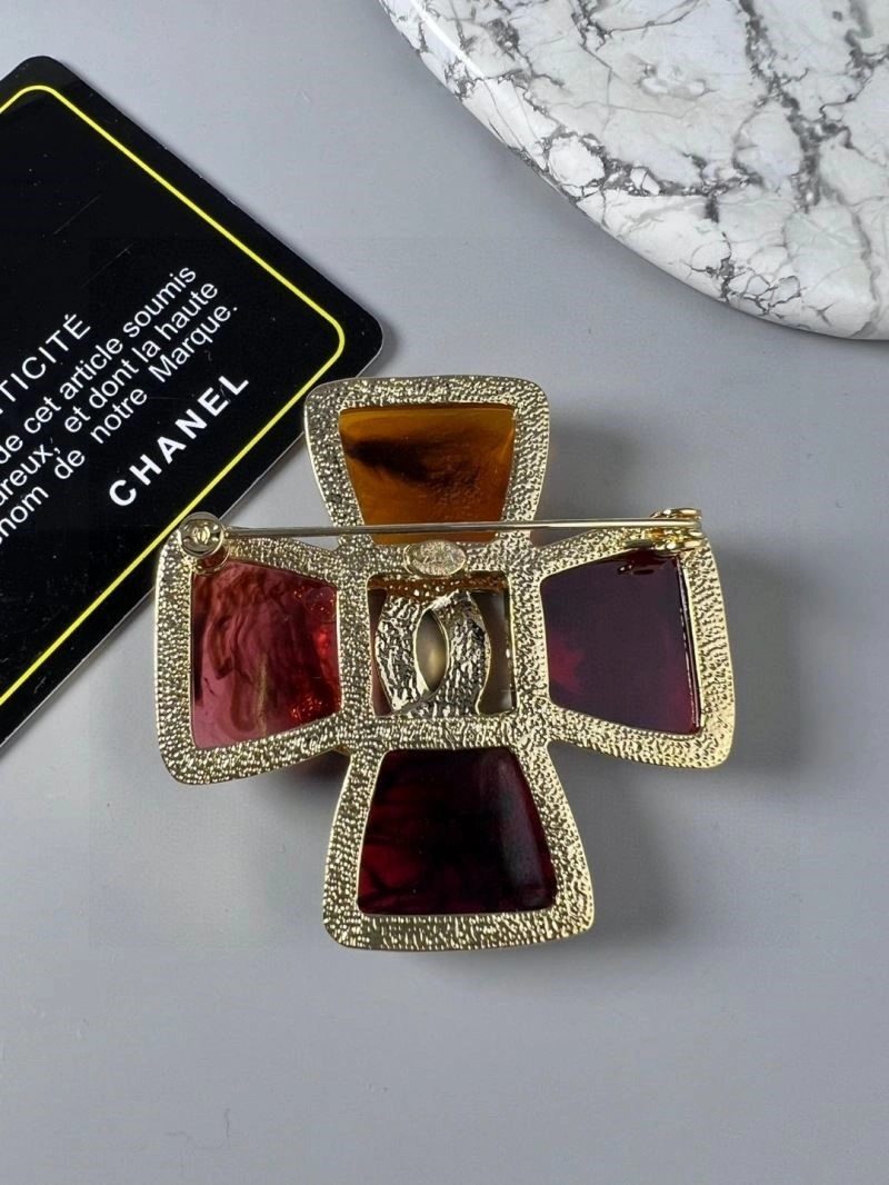 SmoothTexture Chanel Brooches 225429