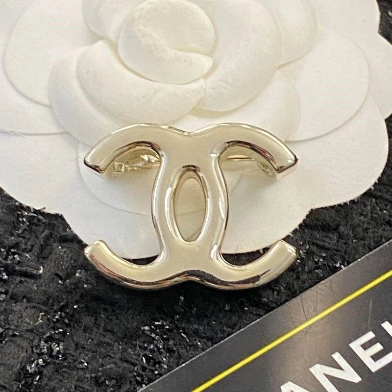 BestValue Chanel Brooches 225432