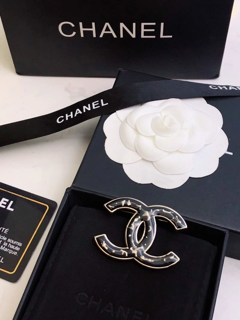 ComfortFit Chanel Brooches 225504
