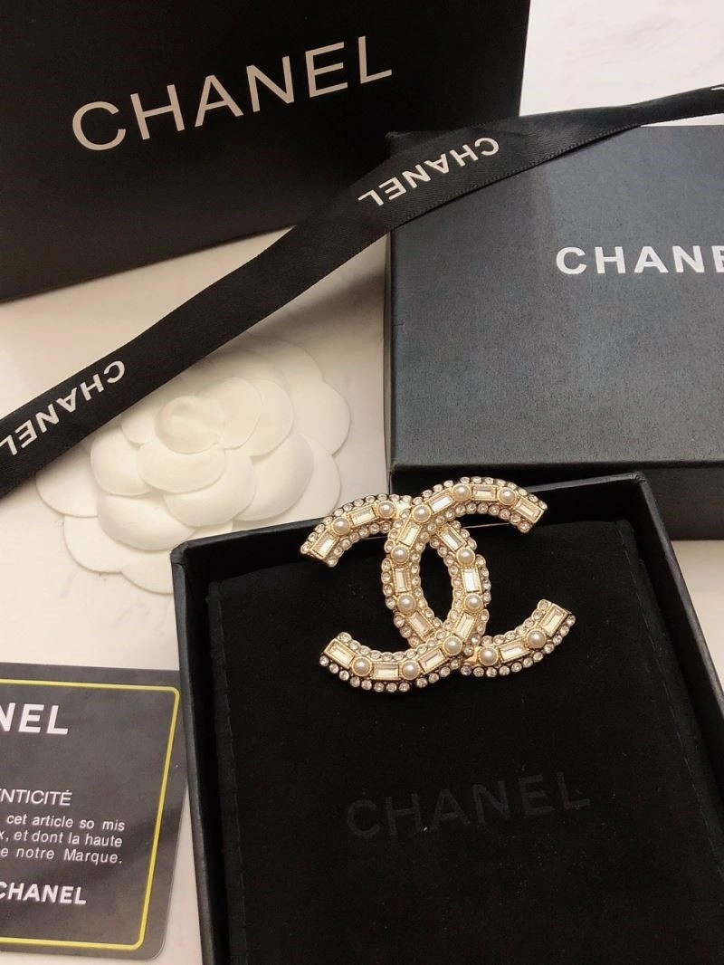Chanel Brooches Trendsetting 225419