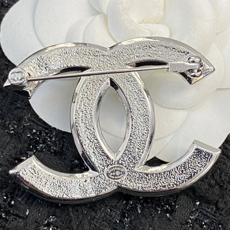 Chanel Brooches Durable 224450