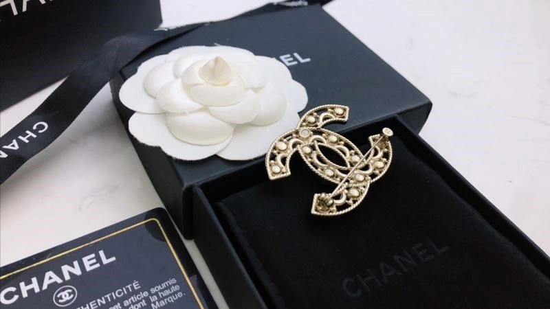 TimelessDesign Chanel Brooches 224472