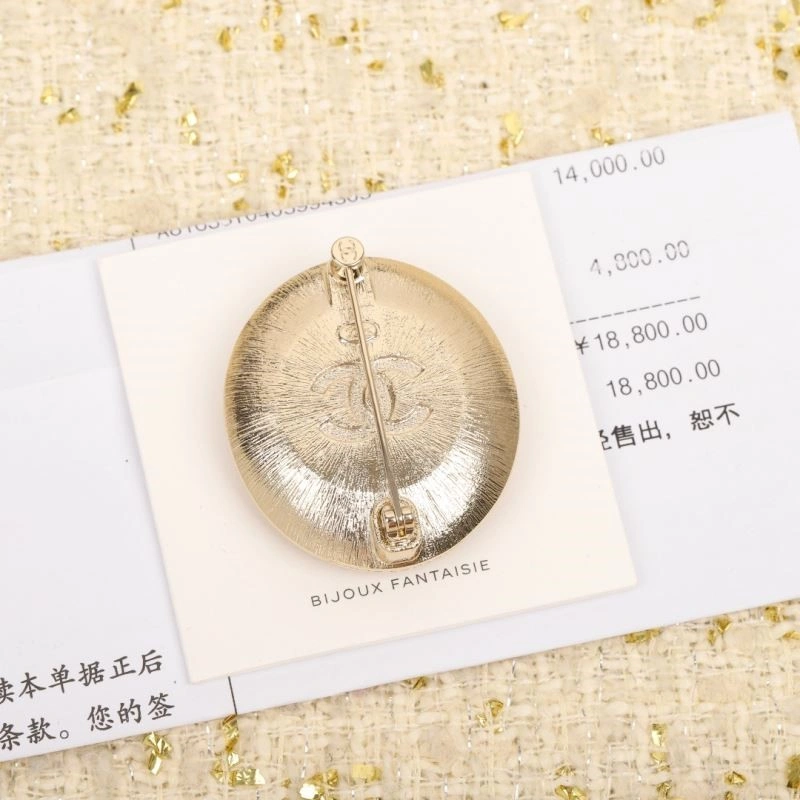 Chanel Brooches Comfortable 224415
