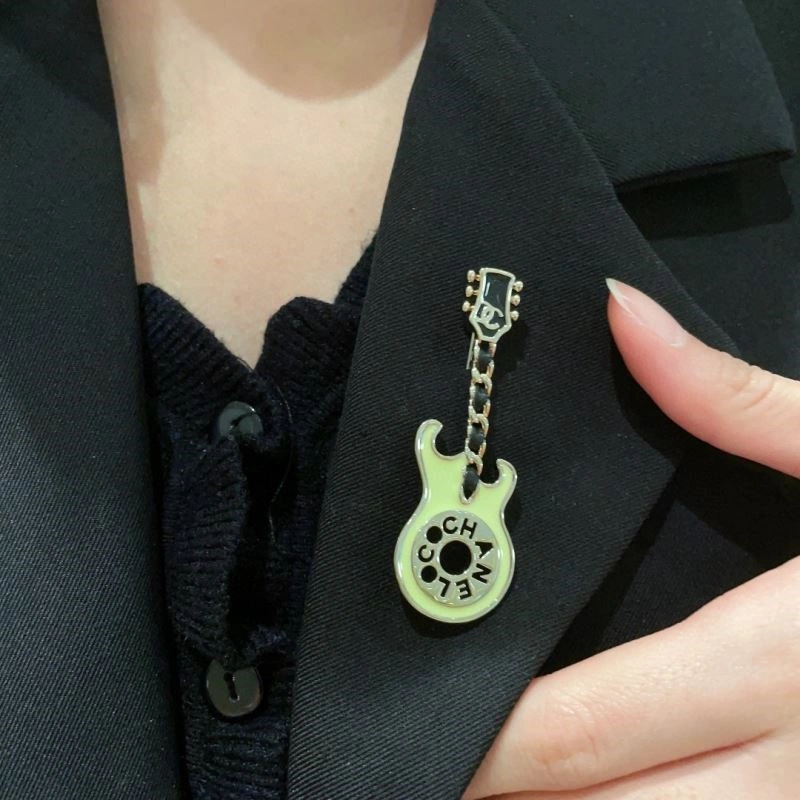 EasyCare Chanel Brooches 224403