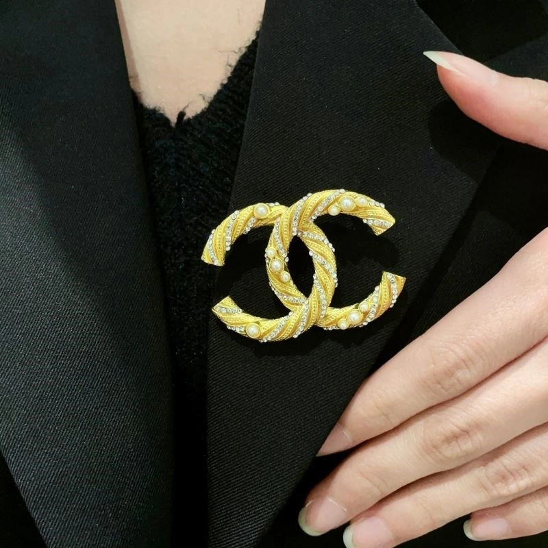 Chanel Brooches Unique 224376