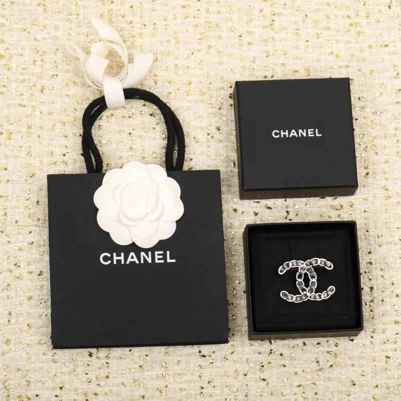 Chanel Brooches Durable 224481