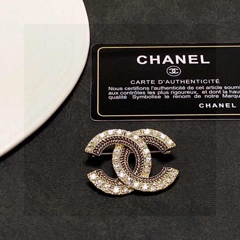 GoAnywhere Chanel Brooches 224386