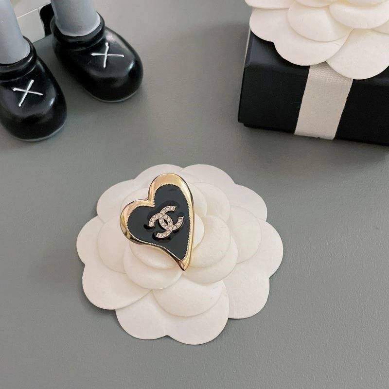 Chanel Brooches Durable 224325
