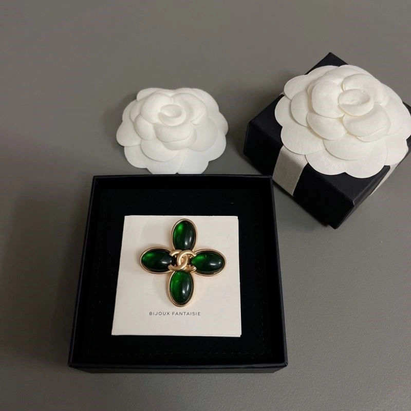 SmartChoice Chanel Brooches 224331