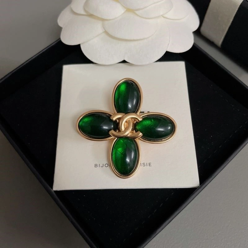 SmartChoice Chanel Brooches 224331