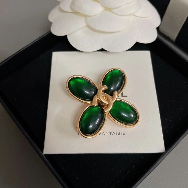 SmartChoice Chanel Brooches 224331