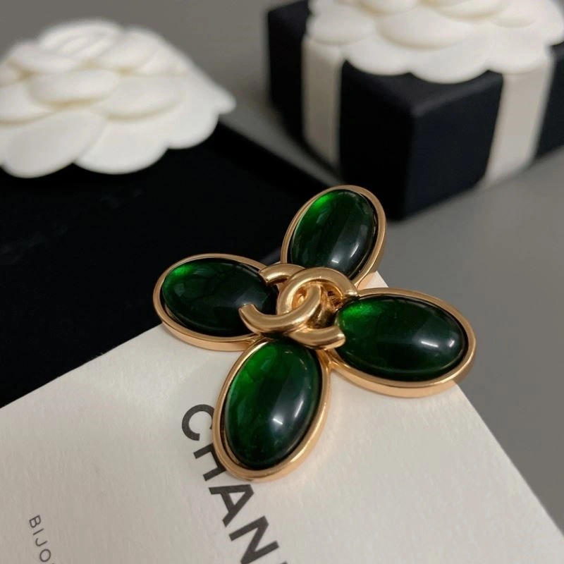 SmartChoice Chanel Brooches 224331
