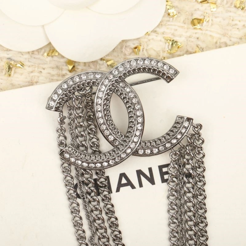 Chanel Brooches ZipUp 224314
