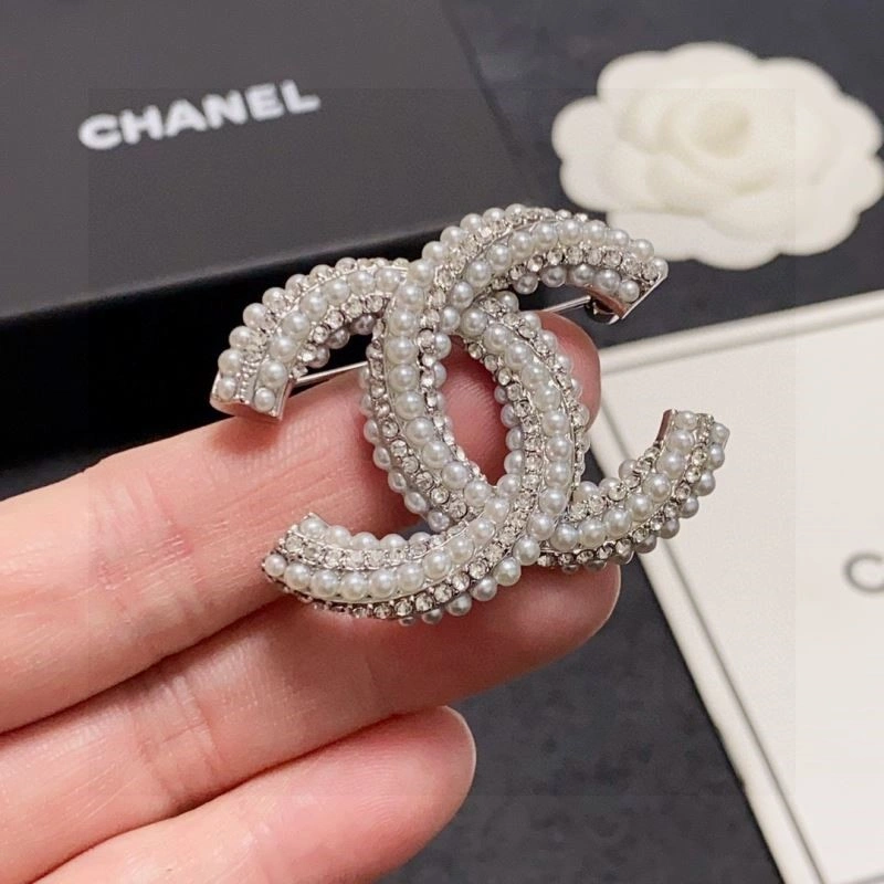 Chanel Brooches SoftTouch 223210
