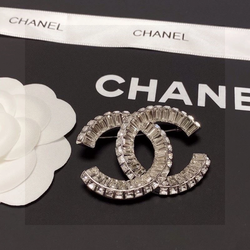 Practical Chanel Brooches 223186
