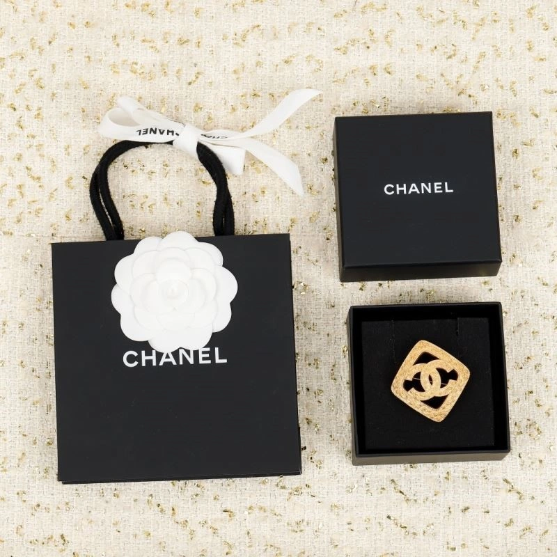 Chanel Brooches SportInspired 223191