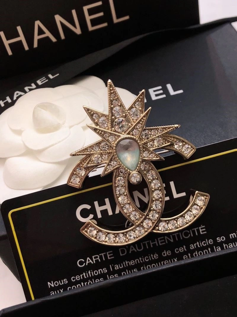 ZeroBulk Chanel Brooches 223169