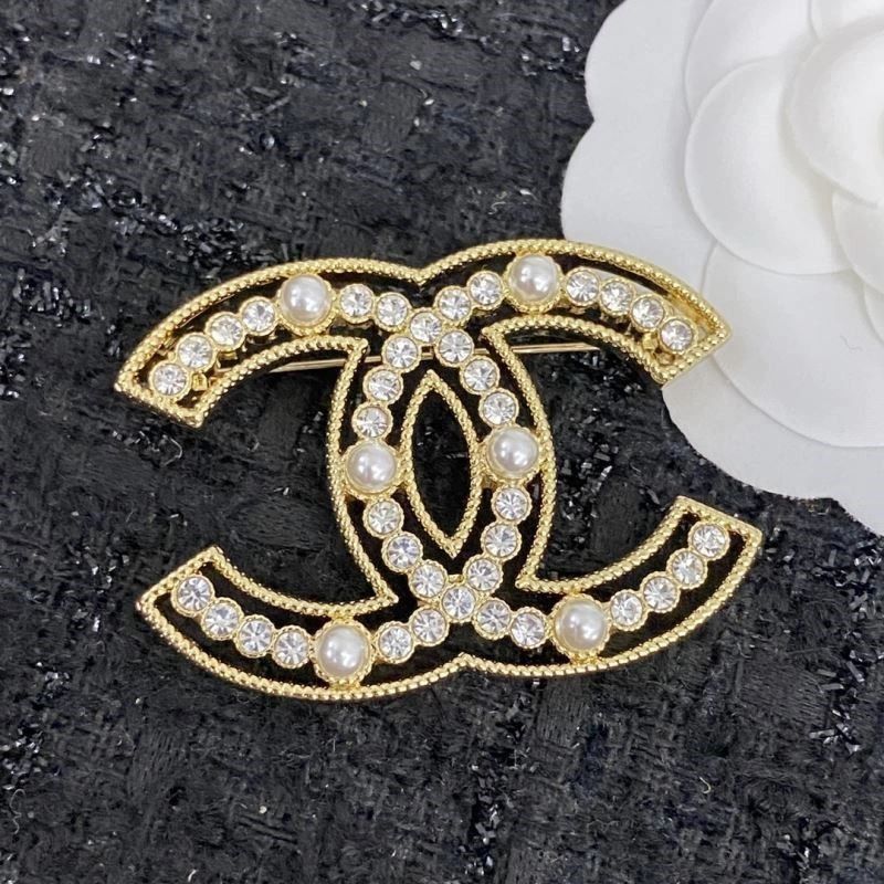 Chanel Brooches Trendsetting 223208