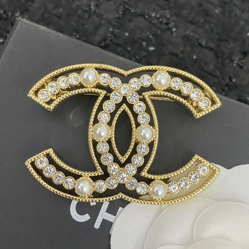 Chanel Brooches Trendsetting 223208