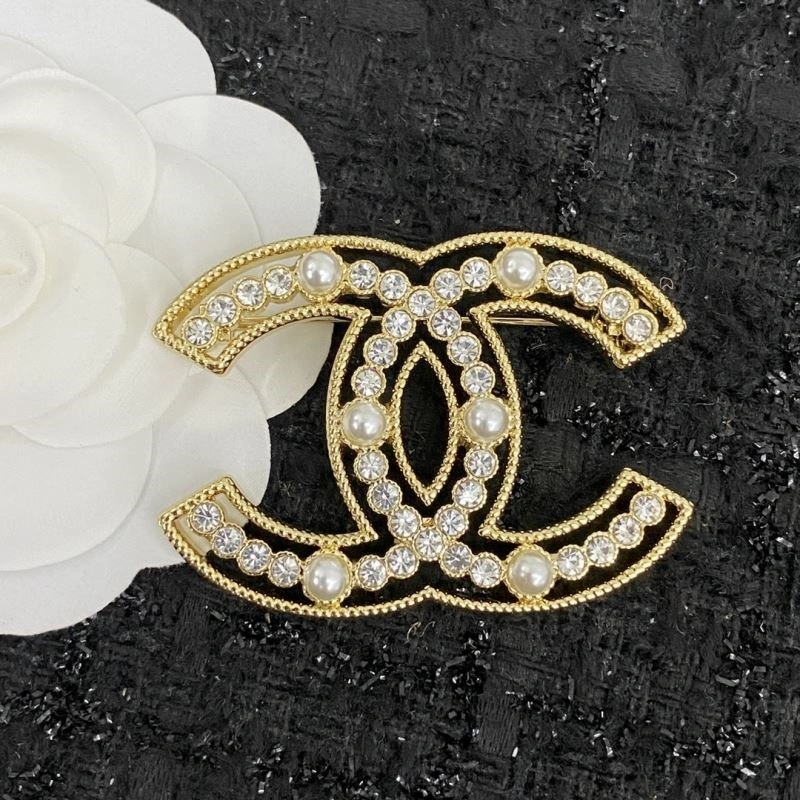 Chanel Brooches Trendsetting 223208