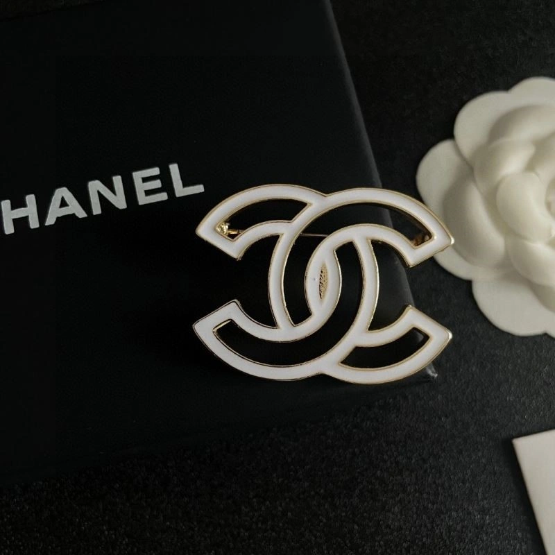 QuickDry Chanel Brooches 223155