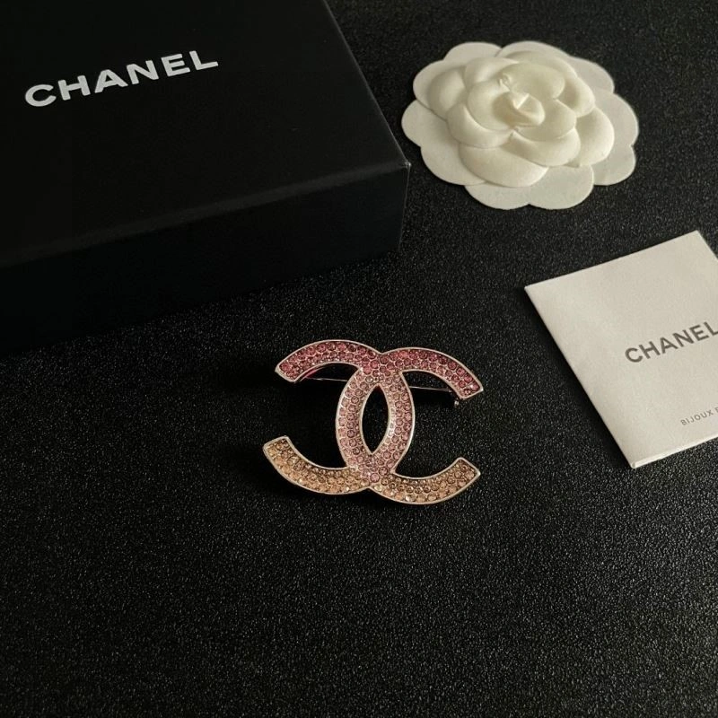 Unisex Chanel Brooches 223128
